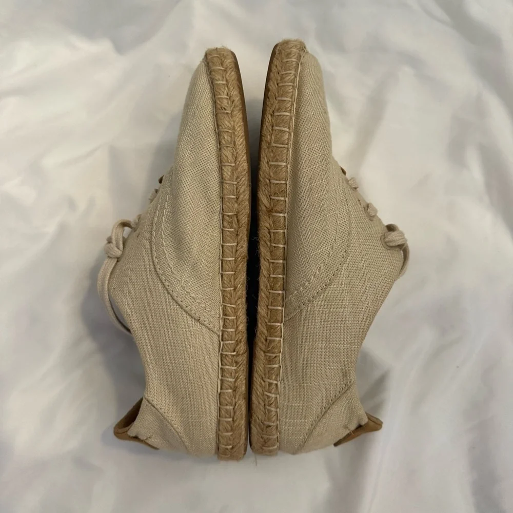 EUC OluKai Kaula Pa‘a Lī Lace Up Espadrille